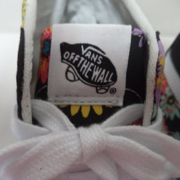 VANS Floral High-Top Sneakers - Retro Converse - Picture 10 of 13